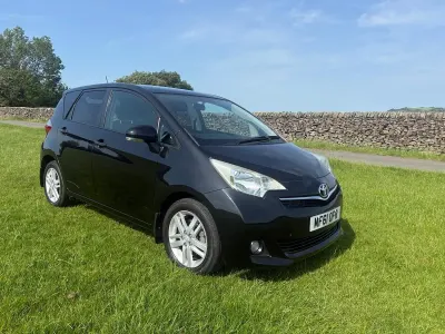 Used Toyota Verso 2011 Black MPV