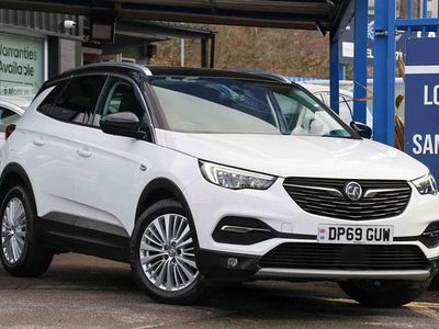Used Vauxhall Grandland X Business Edition 130 HP (95 kW) 2020 White SUV
