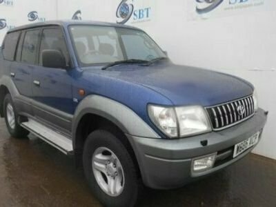 Used Toyota Land Cruiser 123 HP (90 kW) 2000 SUV