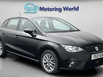 Usado Seat Ibiza SE Technology 95 CV (69 kW) 2021 Negro Utilitario