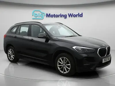 Używany BMW X1 192 KM (141 kW) 2021 Czarny SUV