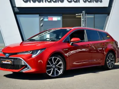 Second-hand Toyota Corolla 184 CP (135 kW) 2021 Roșu Break