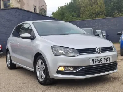 Used VW Polo Match 88 HP (64 kW) 2016 Silver Hatchback
