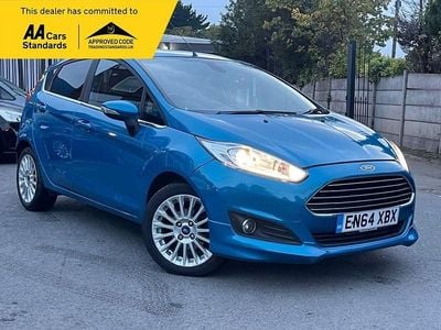 Blue Used 2015 Ford Fiesta Titanium Hatchback | £4,995 (Fair price)