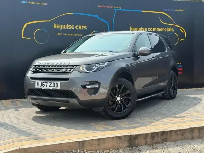 Used Land Rover Discovery 5 SE 2017 Grey SUV