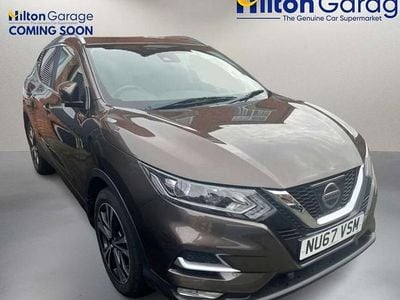 Used Nissan Qashqai N-Connecta 130 HP (95 kW) 2017 Bronze SUV