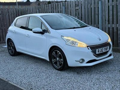 Used Peugeot 208 Allure 2012 White Hatchback