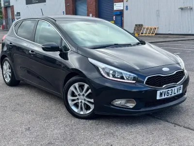 Used Kia Ceed 128 HP (94 kW) 2013 Black Hatchback