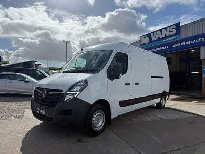 Second-hand Vauxhall Movano Edition 133 CP (97 kW) 2021 Alb