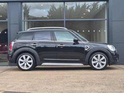 Begagnad Mini Cooper S 2018 Svart Halvkombi