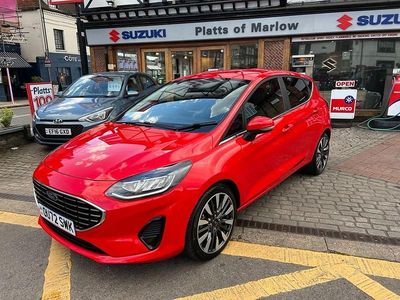 Begagnad Ford Fiesta Titanium X 125 HK (91 kW) 2023 Röd Halvkombi
