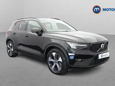 Usado Volvo XC40 Ultimate 197 CV (144 kW) 2023 Negro SUV