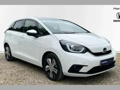 Used Honda Jazz Hybrid 109 HP (80 kW) 2022 White Hatchback