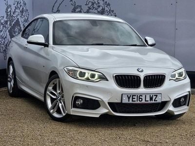 Begagnad BMW 218 M Sport 2016 Vit Sportkupé