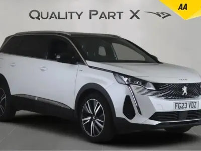 Used Peugeot 5008 Premium 2023 White SUV