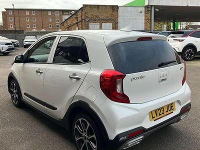 Used Kia Picanto X-Line 66 HP (48 kW) 2023 White Hatchback