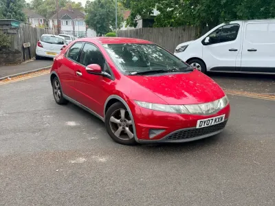 Used Honda Civic SE 140 HP (102 kW) 2007 Red Hatchback