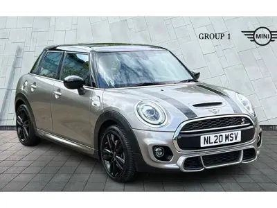 Używany Mini Cooper S Sport 192 KM (141 kW) 2020 Srebrny Hatchback