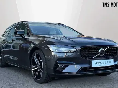 Usado Volvo V90 Ultimate 2023 Gris Familiar