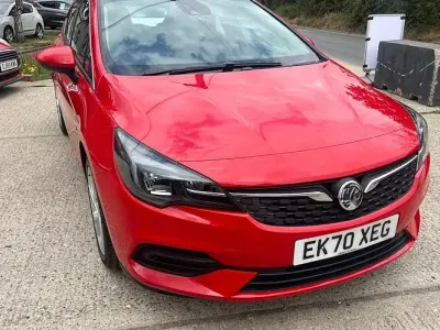 Used Vauxhall Astra SRi 145 HP (106 kW) 2020 Red Hatchback