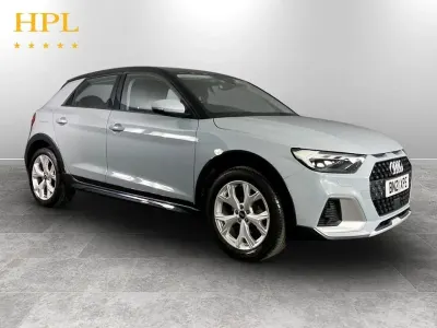 Begagnad Audi A1 Business 116 HK (85 kW) 2021 Grå SUV