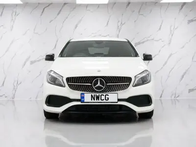 Used Mercedes A180 Executive 109 HP (80 kW) 2017 White Hatchback