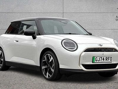 White Used 2024 Mini Cooper SE Hatch Hatchback | £30,495