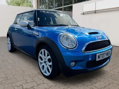 Begagnad Mini Cooper S Hatch 175 HK (128 kW) 2007 Blå Halvkombi