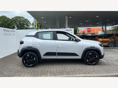 Used Dacia Spring Extreme 47 kW (65 HP) 2025 Hatchback