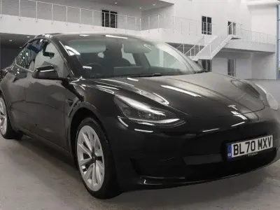 Used Tesla Model 3 Standard Range 52 kW (72 HP) 2020 Black Sedan