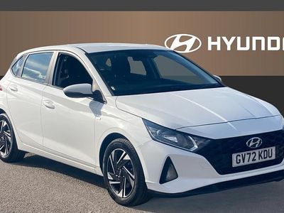 Used Hyundai i20 SE 101 HP (74 kW) 2023 White Hatchback