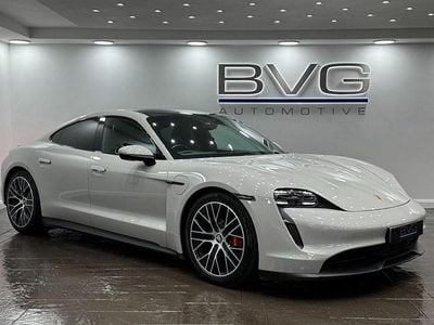 Begagnad Porsche Taycan Performance Package 50 kW (68 HK) 2020 Sedan