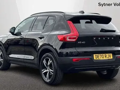 Used Volvo XC40 R-Design 161 HP (118 kW) 2020 Black SUV