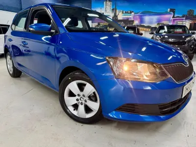 Used Skoda Fabia SE 2016 Blue Hatchback