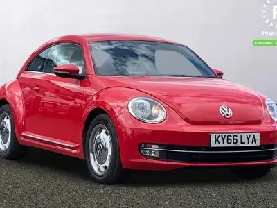 Used VW Beetle Design 150 HP (110 kW) 2016 Red Hatchback