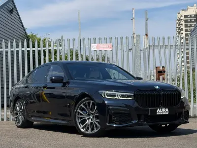 Begagnad BMW 745e M Sport 2021 Svart Sedan