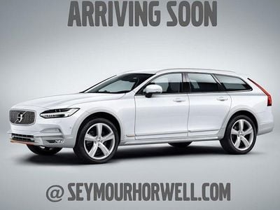 Used Volvo V90 CC Pro 235 HP (172 kW) 2019 Estate