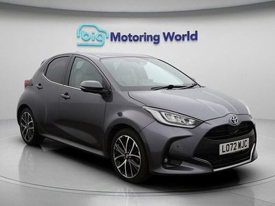 Used Toyota Yaris Hybrid 114 HP (83 kW) 2022 Grey Hatchback