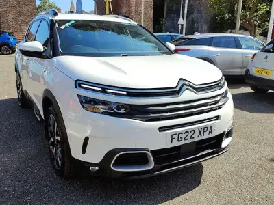 Used Citroën C5 Shine 226 HP (166 kW) 2022 Hatchback