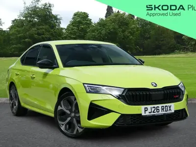 New Skoda Octavia vRS 265 HP (194 kW) 2026 Green Hatchback