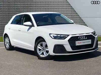 Used Audi A1 Design 94 HP (69 kW) 2023 White SUV