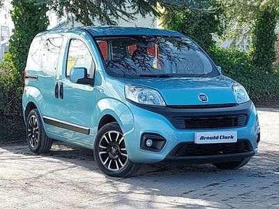 Used Fiat Qubo Lounge 77 HP (56 kW) 2016 Green MPV
