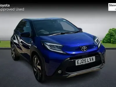 Used Toyota Aygo X 72 HP (52 kW) 2025 Blue SUV