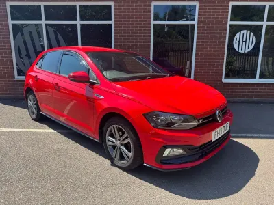 Used VW Polo R-line 95 HP (69 kW) 2019 Red Hatchback