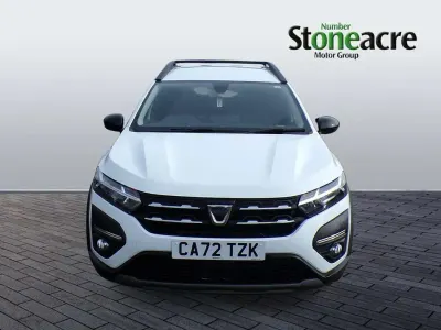 Used Dacia Jogger Extreme 110 HP (80 kW) 2023 White MPV