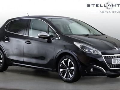 Used Peugeot 208 Allure Premium 82 HP (60 kW) 2018 Black Hatchback