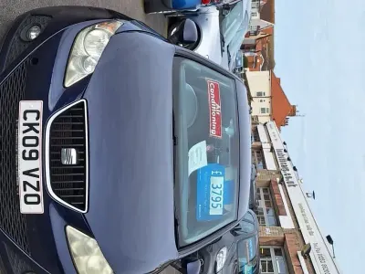 Used Seat Ibiza SE 85 HP (62 kW) 2009 Blue Hatchback