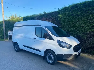 Used Ford Transit Custom 2019 White Van