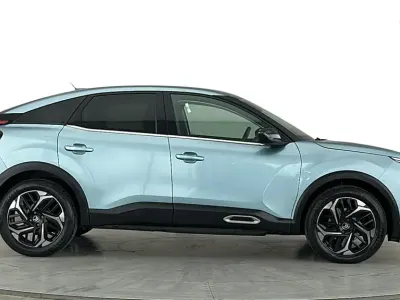 Used Citroën C4 Shine 2021 Blue Coupe