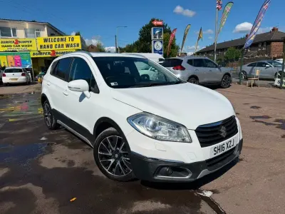 Used Suzuki SX4 SZ5 120 HP (88 kW) 2016 White Hatchback